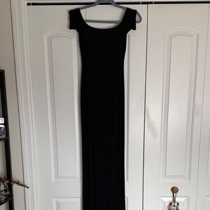 Skims Off-the-Shoulder Ribbed Maxi Dress